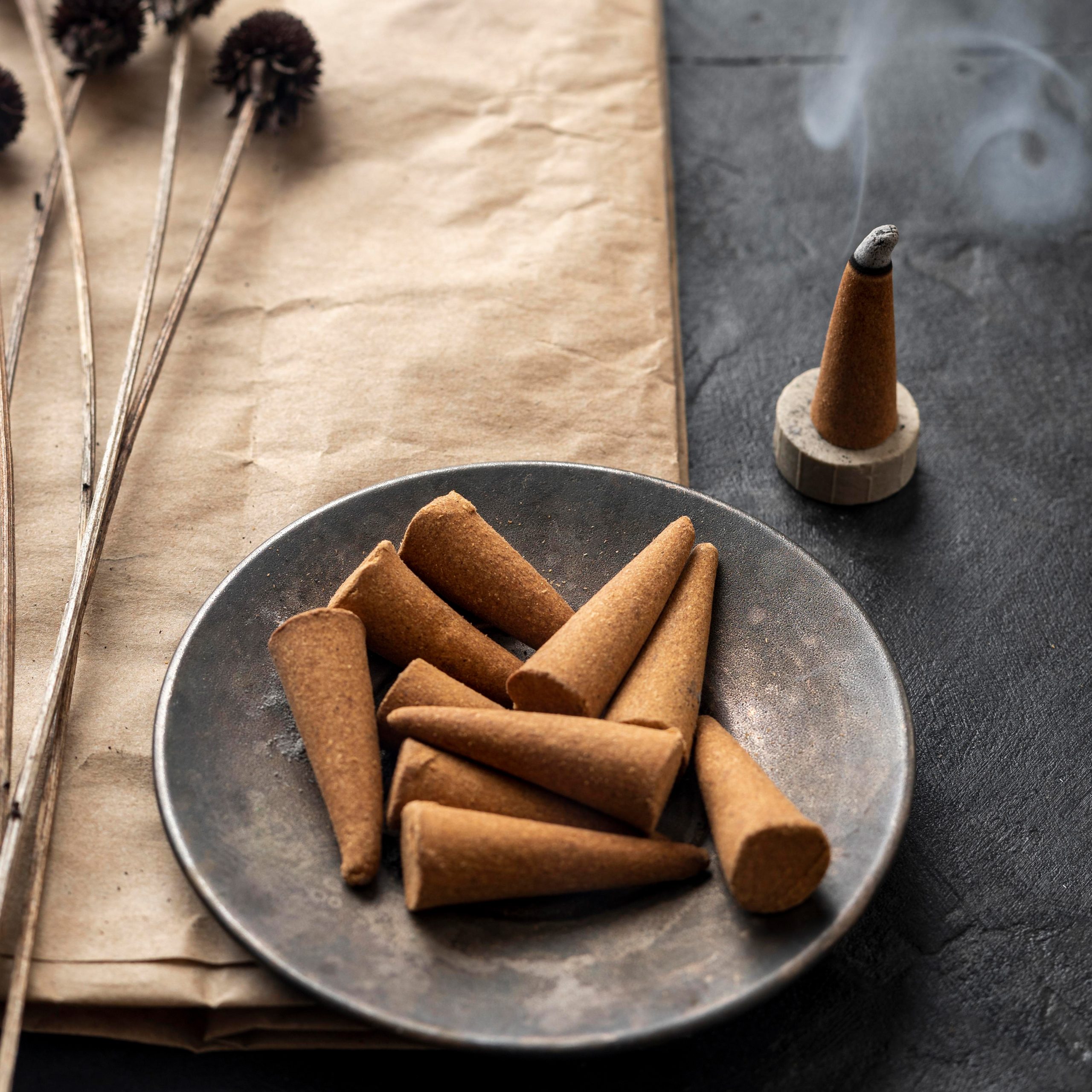 Nhang Trầm Hương Cao Cấp - Ảnh 2